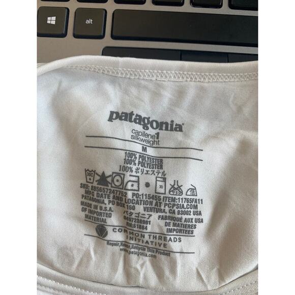 Patagonia Women's Run Boston Crew Neck Pullover T-Shirt Short Sleeve White SZ M - Picture 3 of 4